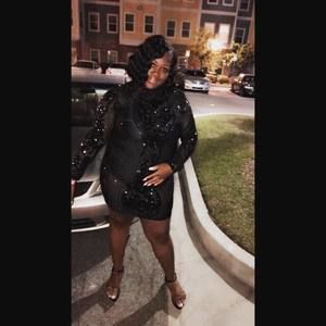 Meet your Posher, Kira